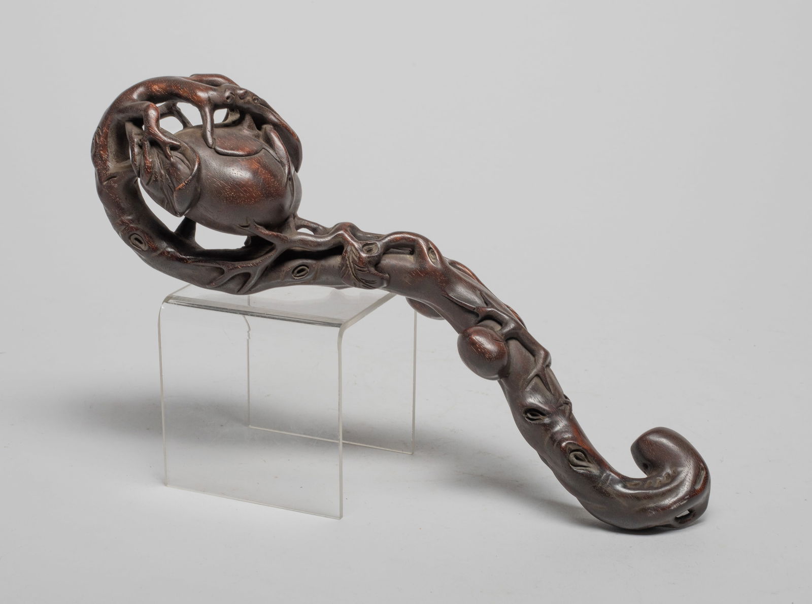 Chinese Wood Sculpture of Ruyi (1 of 12)