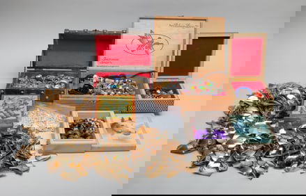 Estate Large Set Costume Jewelry