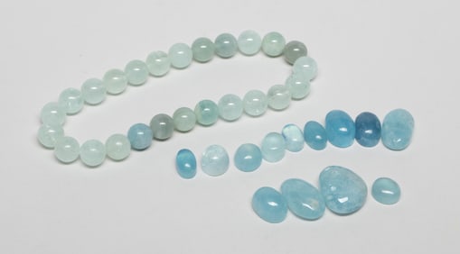 Chinese Aquamarine Cut Stone & Prayer Beads