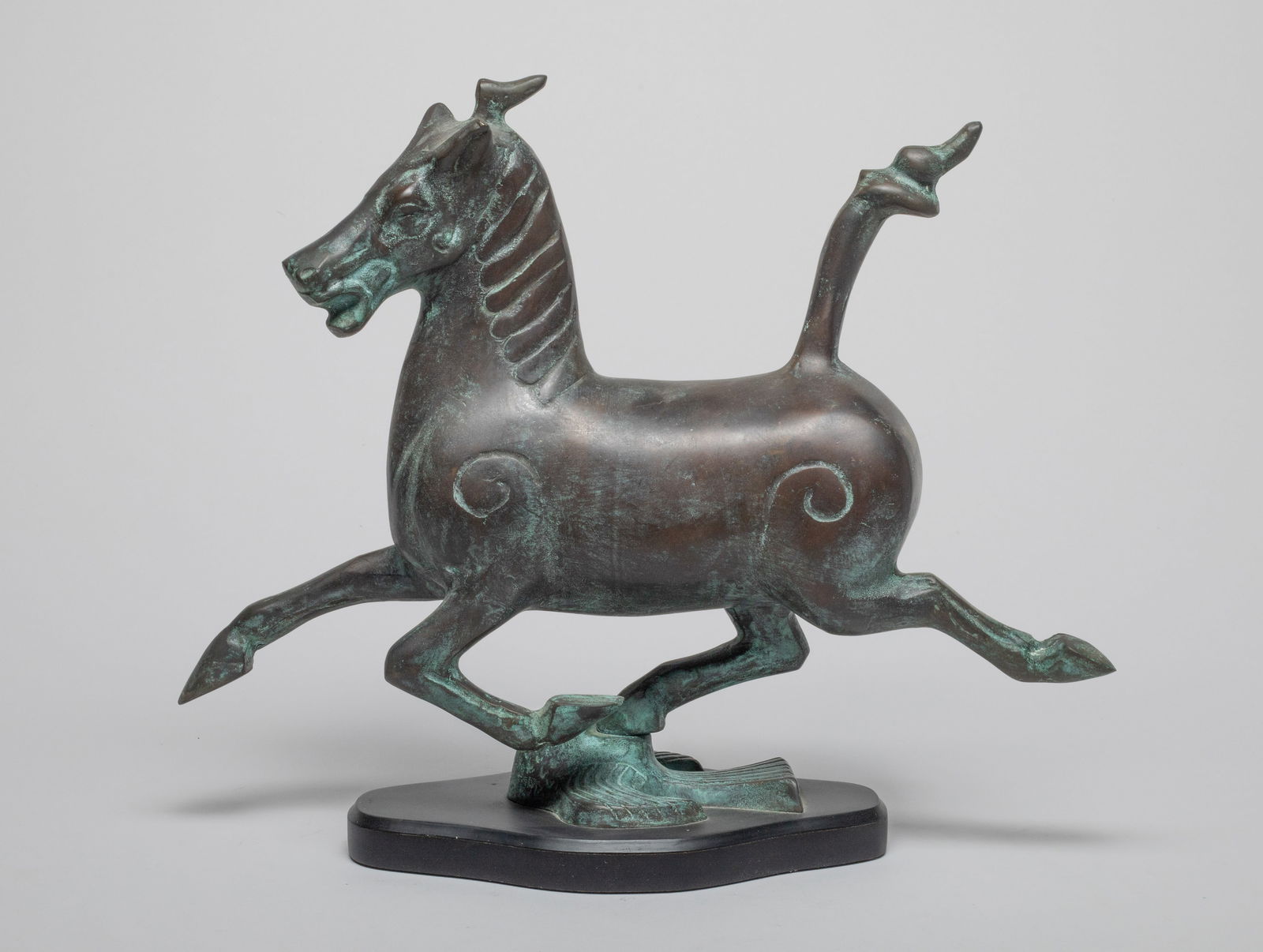Chinese Export Bronze Sculpture of Horse (1 of 12)