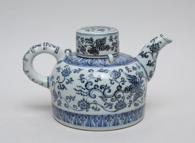 Chinese Blue & White Porcelain Pot