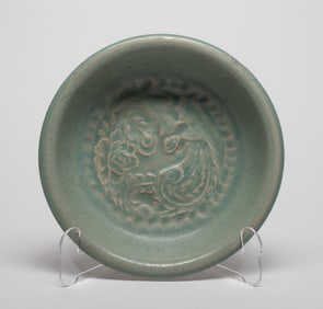 Chinese Shipwreck Type Porcelain Deep Plate