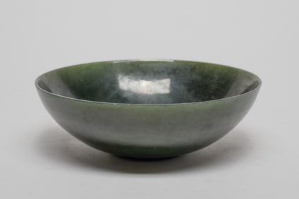 Chinese Spinach Jade Carved Bowl