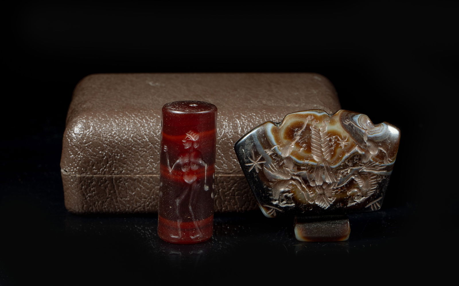 Roman Type Cameo Agate Seal & Pendant (1 of 12)