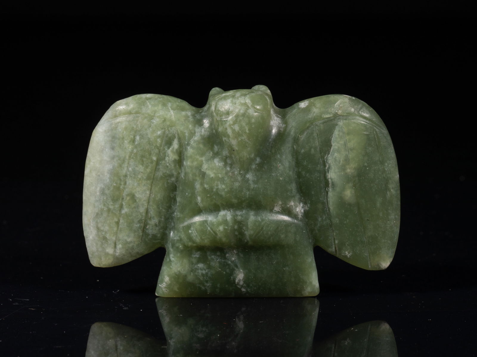 Chinese Jade Pendant of Eagle (1 of 9)