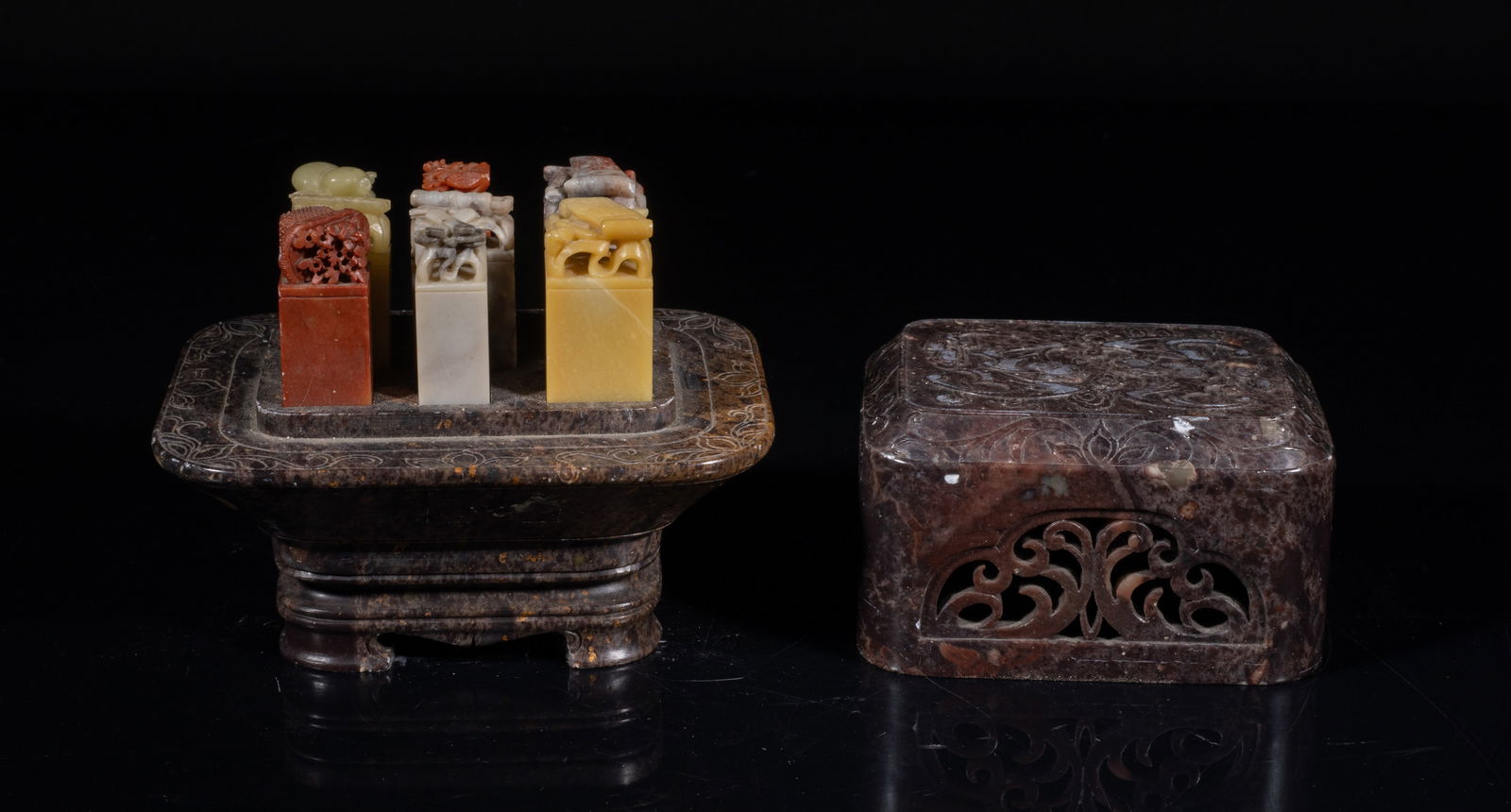 Estate Chinese Export Shoushan Stones (1 of 7)