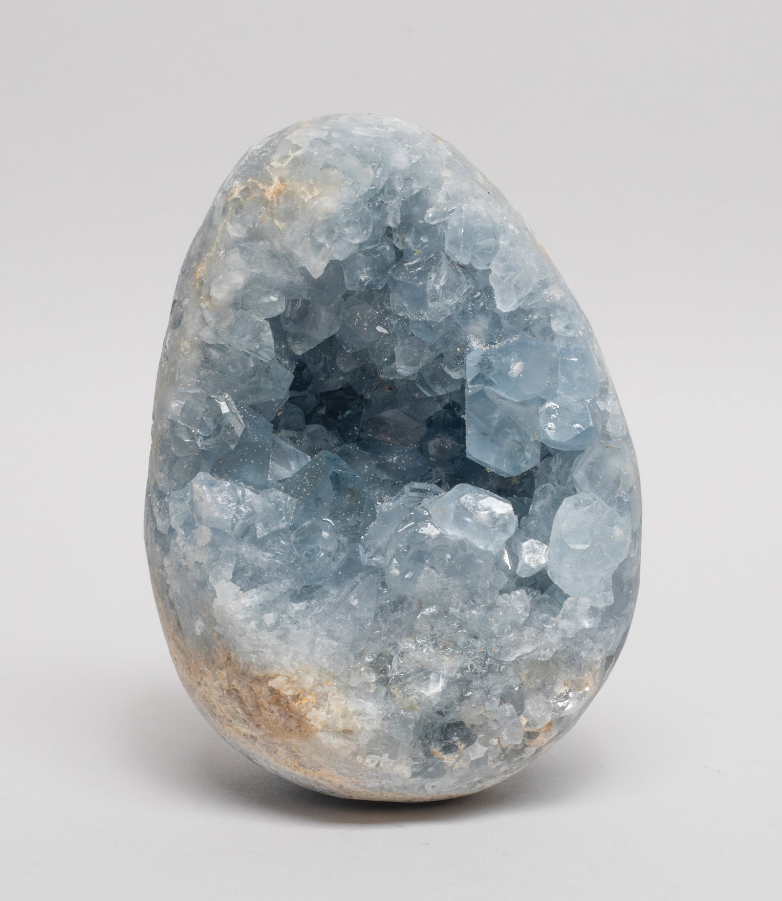 Collectible Aquamarine Egg Cave Sculpture: Collectible aquamarine cluster egg cave sculpture. Approx. 4.3*3*2.4 inch.