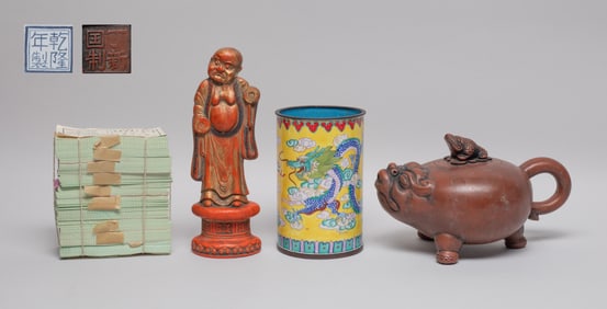 Chinese Enameled Pot & Decors