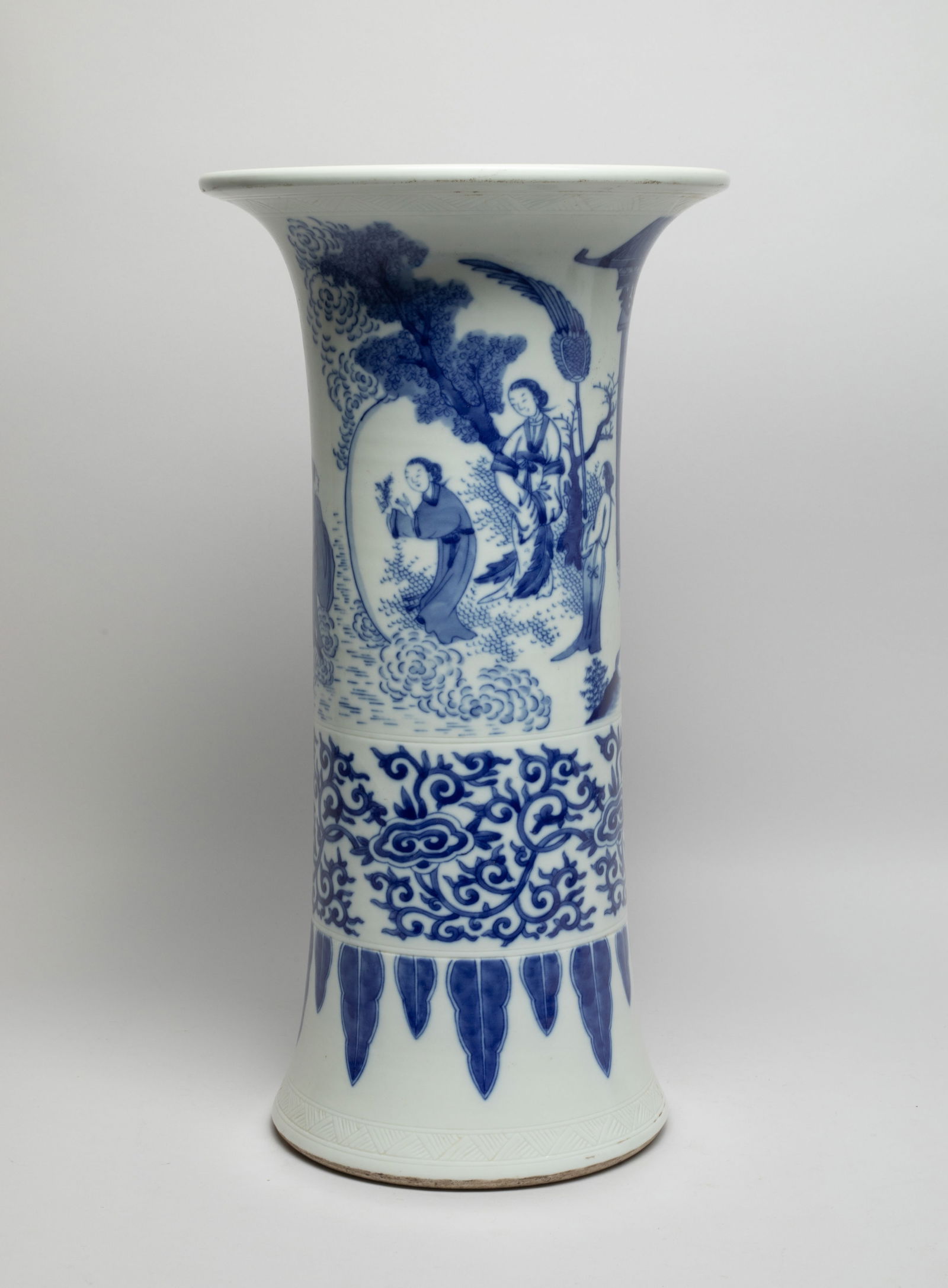 Tall Chinese Export Porcelain Vase (1 of 14)