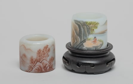 Two Chinese Peiking Glass Thumb Rings
