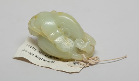 Large Chinese Russet Jade Gourd