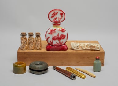 Chinese Overlay Glass, Belt Buckle & Decors