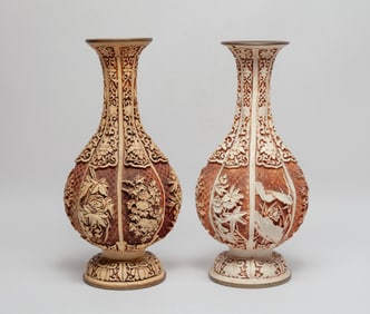 Two Chinese Export Vases