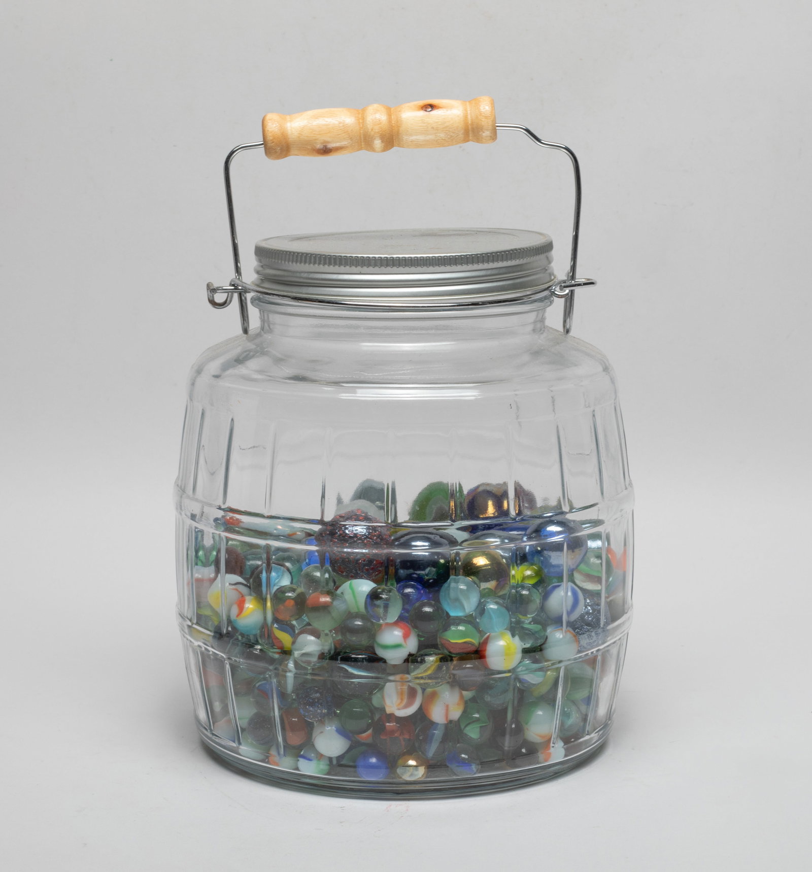 Collectible Vintage Marble Toy Balls: Large group of vintage art marble toy balls, with a jar. Size varies.