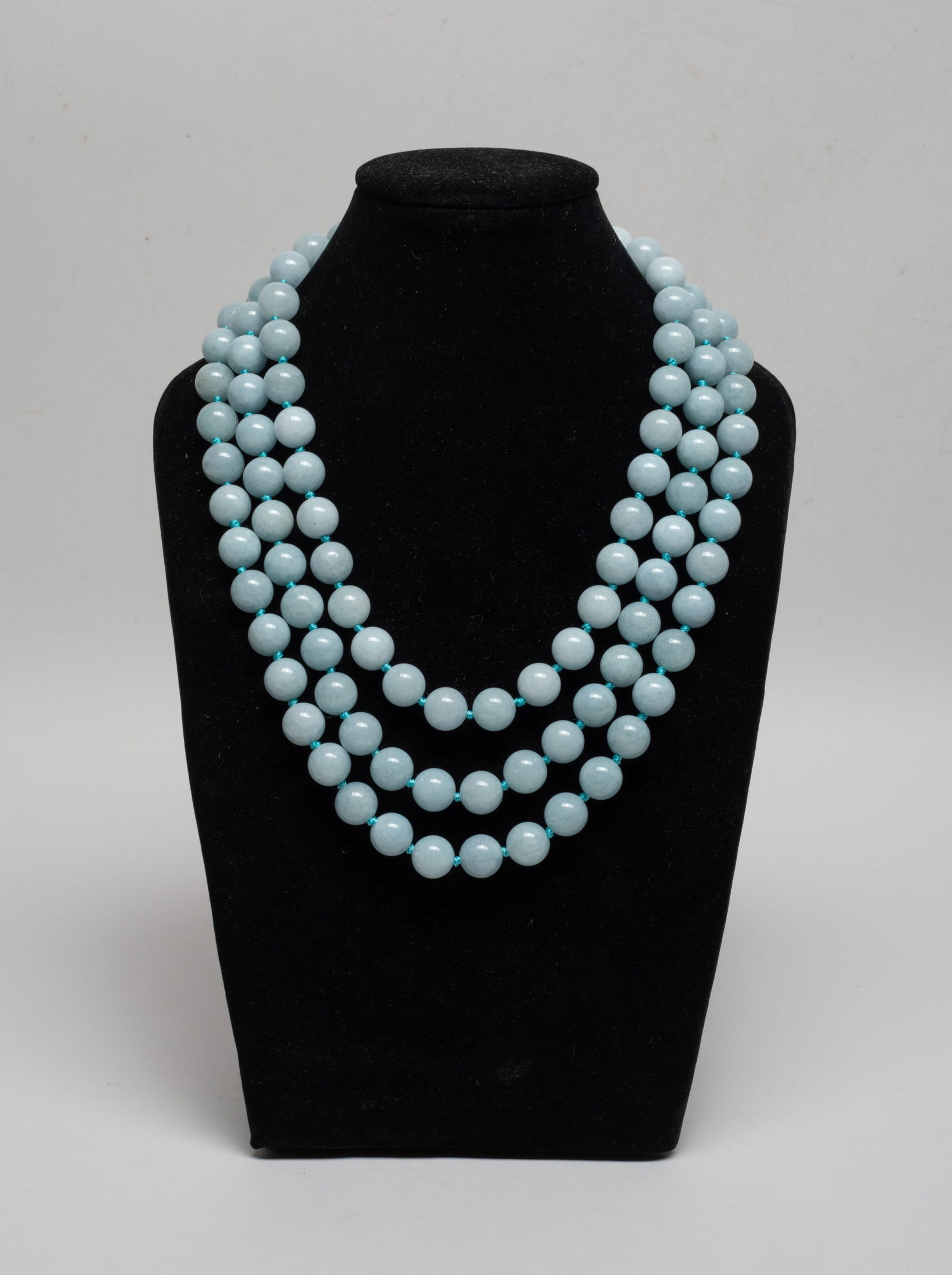 Vintage Three Strand Aquamarine Necklace (1 of 13)