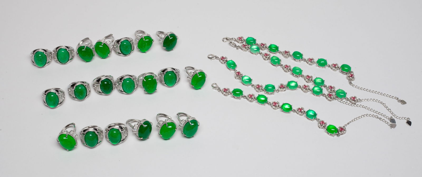 Estate Large Set Chinese Rings & Bracelets (1 of 8)