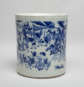 Large Chinese Export Porcelain Brush Pot