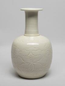 Chinese Ding Type Porcelain Vase