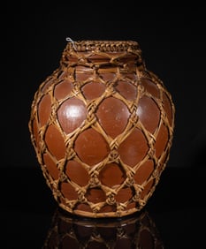 Large Korean Joseon Stoneware Jar