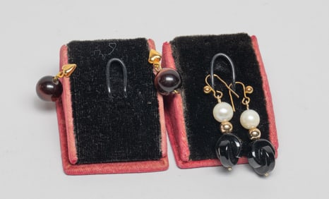 Vintage Gold , Pearl & Gemstone Earrings