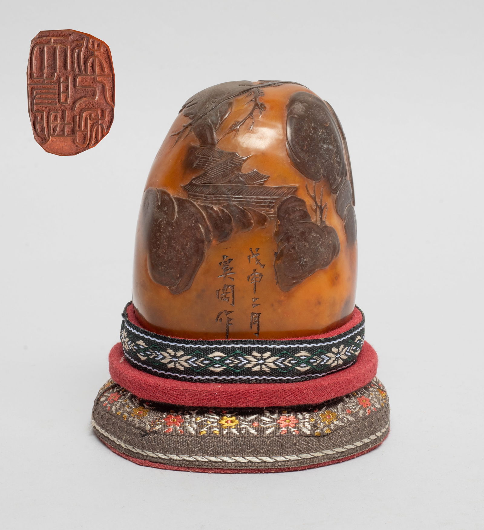 Chinese Export Shoushan Stone Seal (1 of 12)