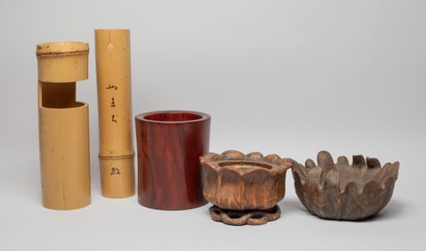 Chinese Export Bamboo/Wood Pieces