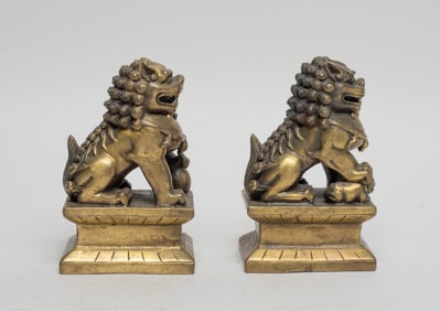 Two Chinese Bronze Sculpture of Foo Dogs