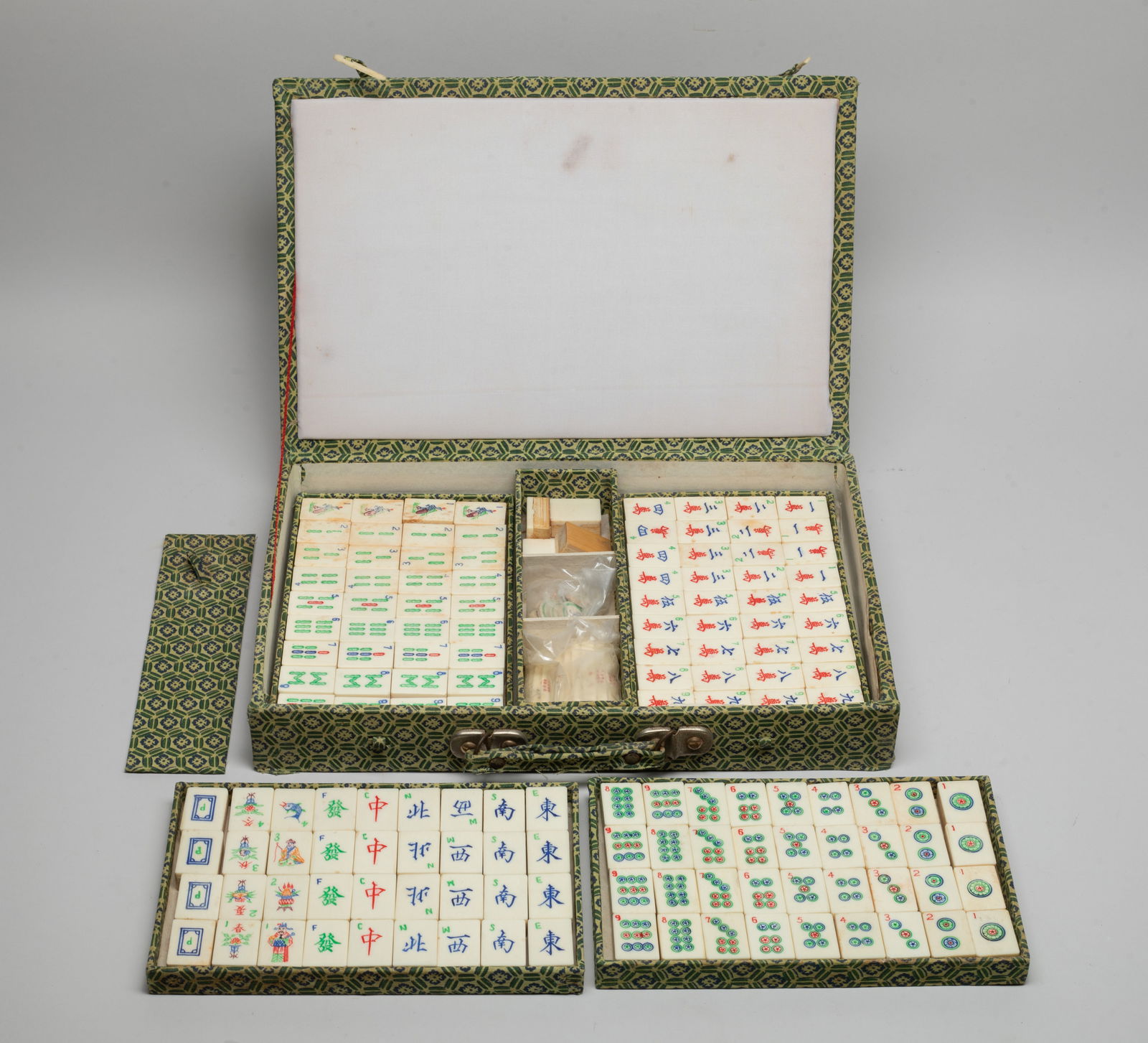 Chinese Export Hand Carved Bamboo Mahjong (1 of 6)