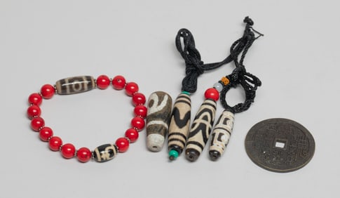 Estate Chinese Tibetan Dzi Beads