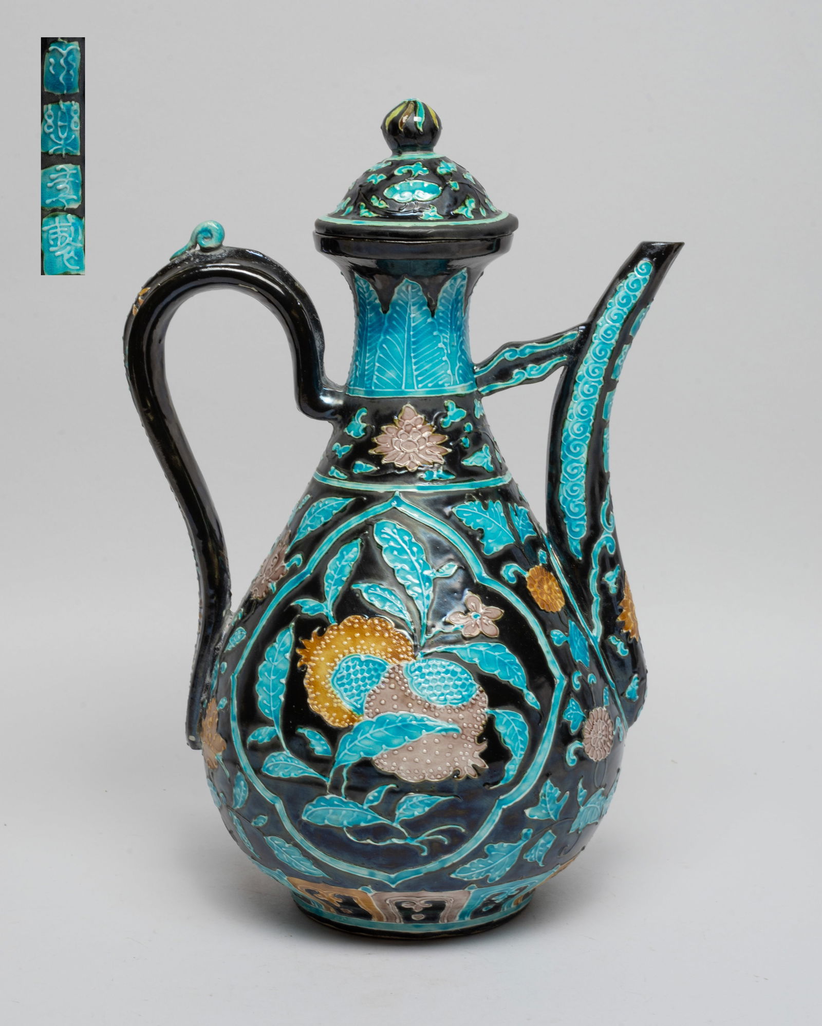 Chinese Fahua Type Porcelain Pot (1 of 16)