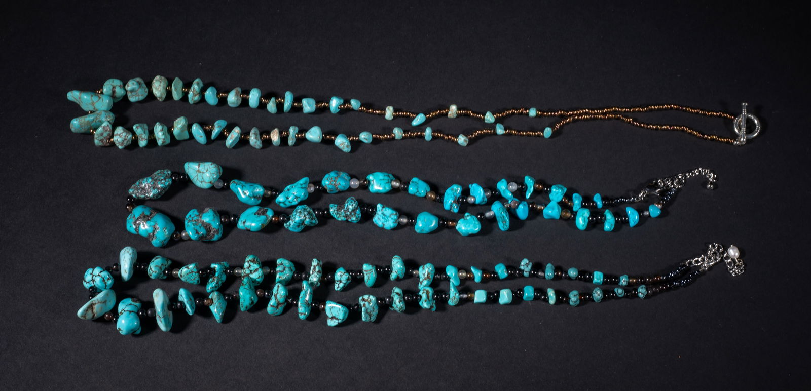 Three Zuni Fetish Turquoise Like Necklaces (1 of 9)