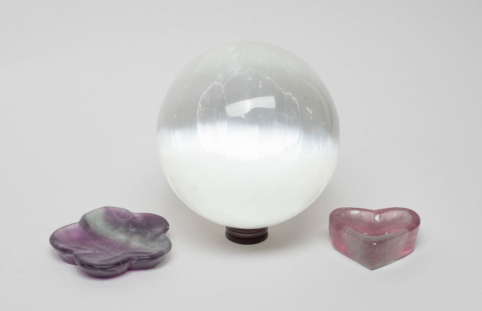 Estate Large Ball Decor& Dishes (1 of 13)