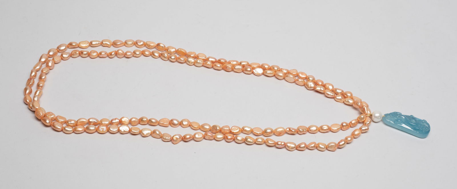 Chinese Export Sea Pearl Necklace w. Aquamarine (1 of 13)