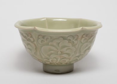 Collectible Chinese Yaozhou Porcelain Tea Bowl