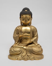 Chinese Gilt Bronze Sculpture of Buddha