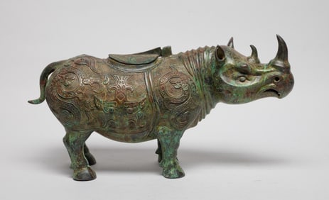 Chinese Export Bronze Table Sculpture