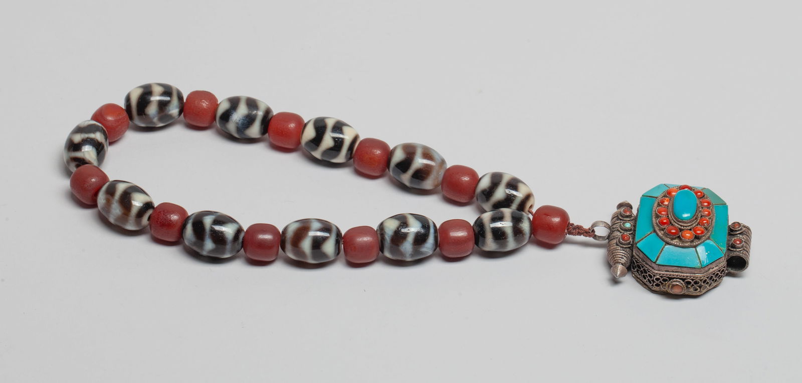 Chinese Sino Tibetan Dzi, Agate Prayer Beads (1 of 8)