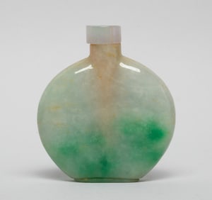 Estate Chinese Jade Snuff Bottle