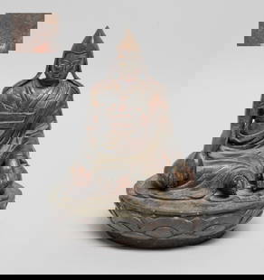Estate Chinese Painted Bronze Buddha: Cast seated on a lotus throne, wearing a long flowing robe and a tall hat, his hands resting on knee. Approx. 5.5*4.4*4.1 inch.