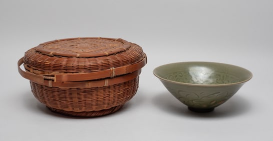 Large Chinese Yaozhou Porcelain Bowl