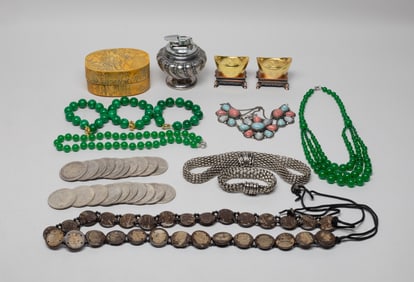 Estate Large Set Decors, Jewelry