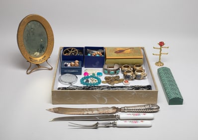 Estate Large Set Vintage Jewelry, Decors