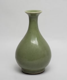 Chinese Longquan Porcelain Vase