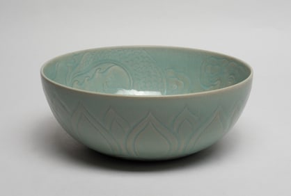 Korean Celadon Glazed Porcelain Dragon Bowl
