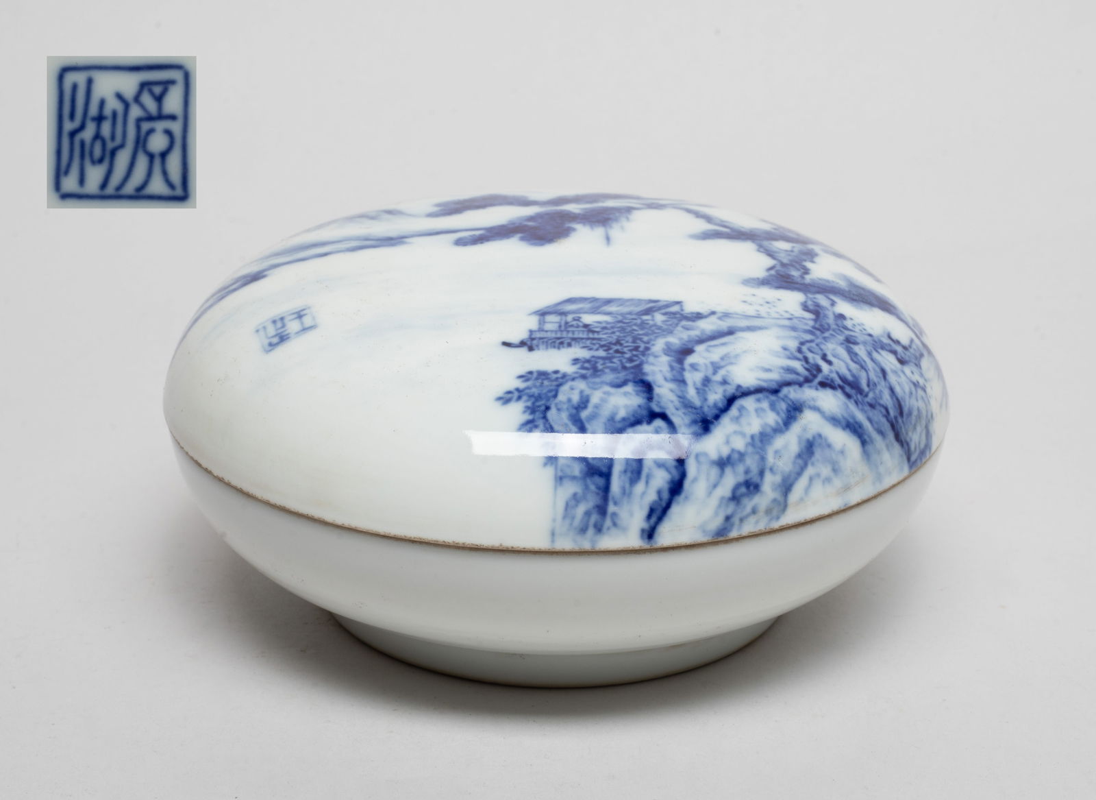 Chinese Export Porcelain Large Ink Box (1 of 11)