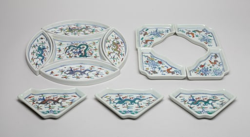 Large Set Chinese Export Porcelain Plate