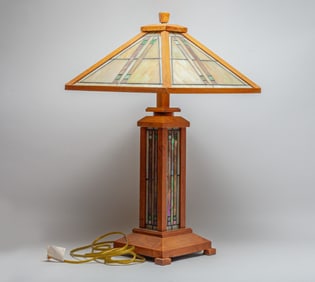 Vintage Tiffany Style Stained Glass Lamp