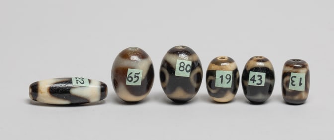 Estate Large Set Chinese Dzi Beads