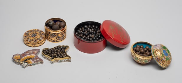 Estate Large Set Chinese Export Agarwood Beads