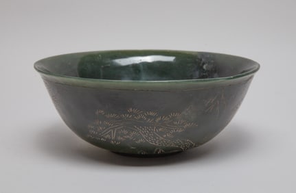 Large Chinese Spinach Jade Bowl